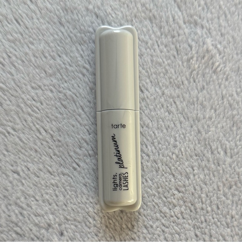 5/$25 🎆 NEW Mini tarte Lights, Camera, Lashes Platinum Mascara 0.07 oz